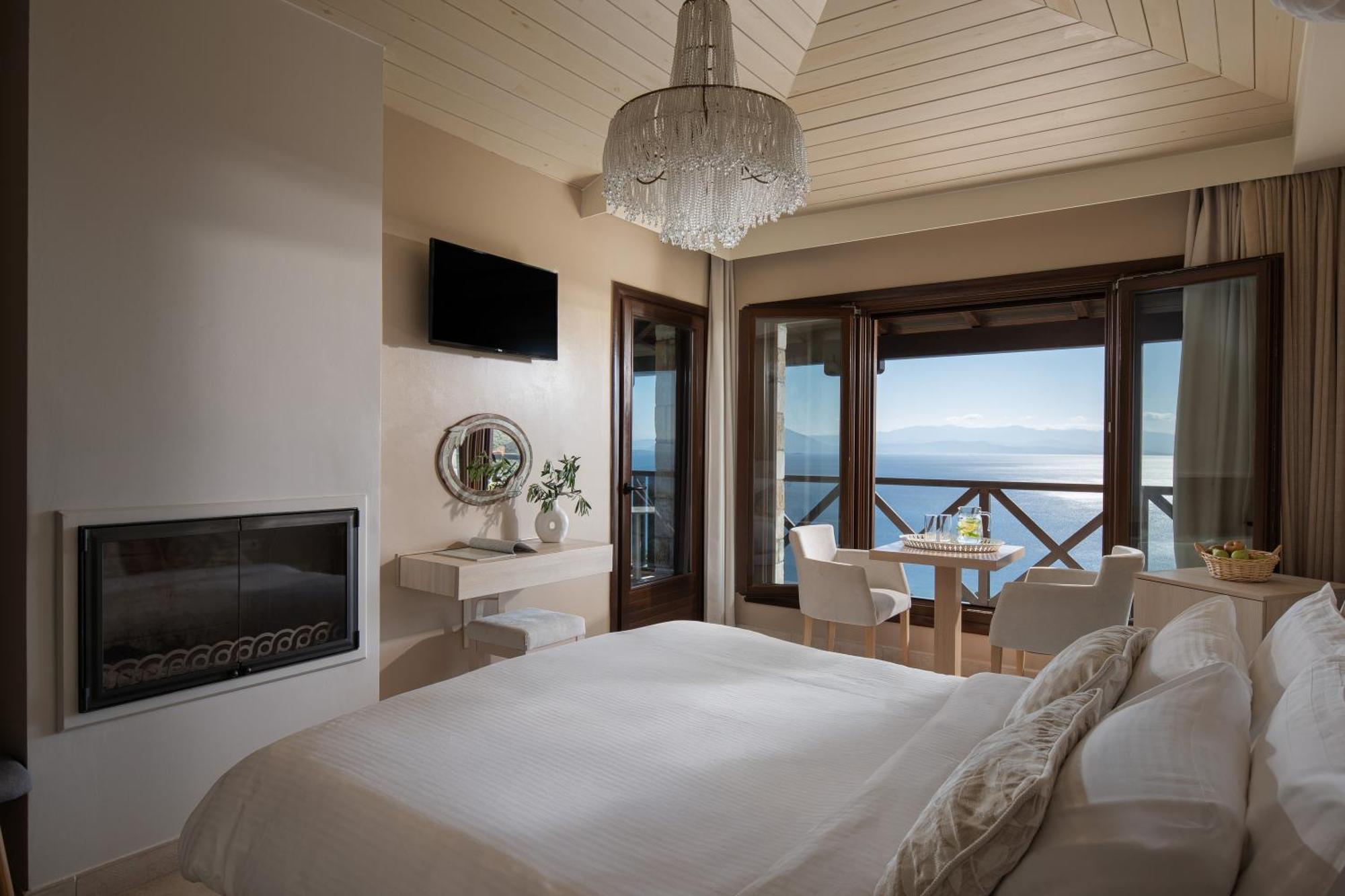 Karavia Lux Inn Áfissos Exteriér fotografie
