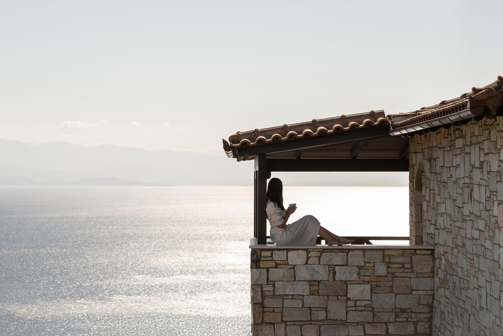 Karavia Lux Inn Áfissos Exteriér fotografie