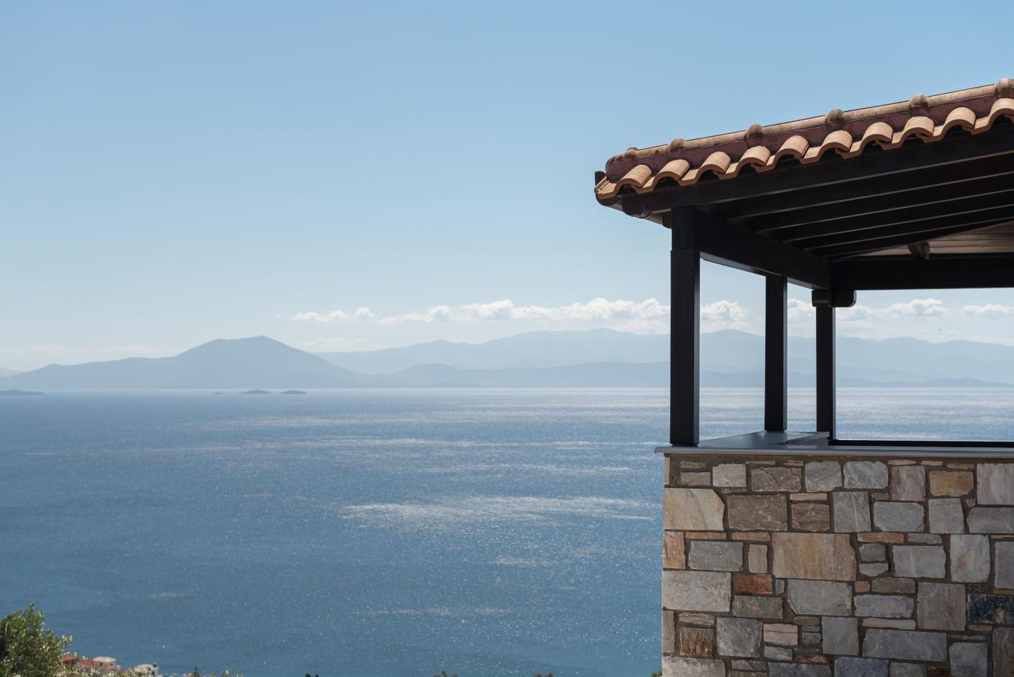 Karavia Lux Inn Áfissos Exteriér fotografie